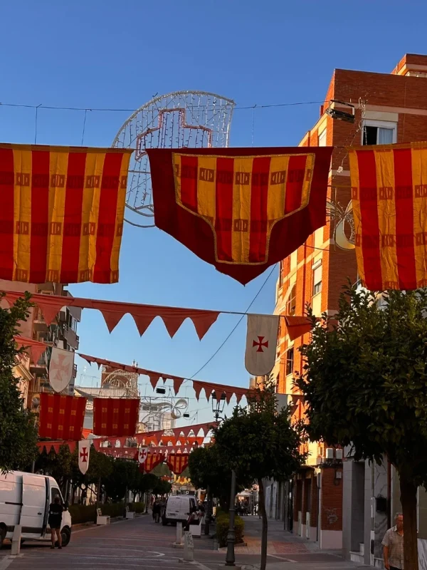 decoración aerea de calles