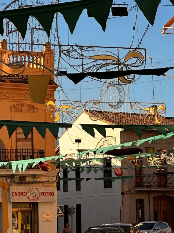 decoración aerea de calles